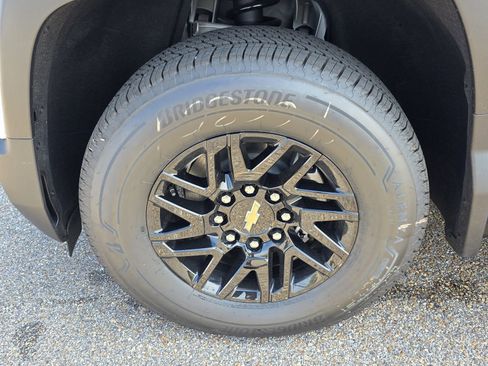 New 2026 Chevrolet Silverado EV LT AWD/4WD image 24
