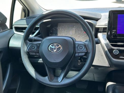 Used 2024 Toyota Corolla LE FWD image 34