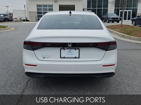 Certified 2025 Honda Accord SE image 5