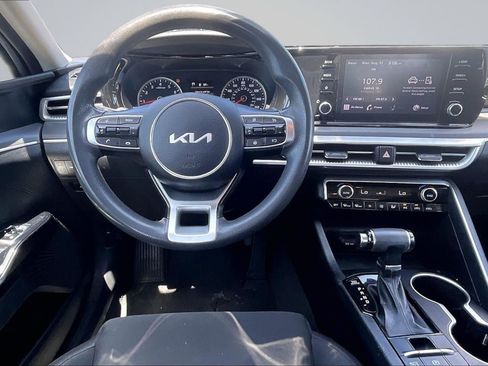 Used 2022 Kia K5 LXS FWD image 5