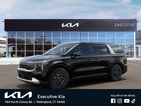 New 2026 Kia Carnival FWD image 3
