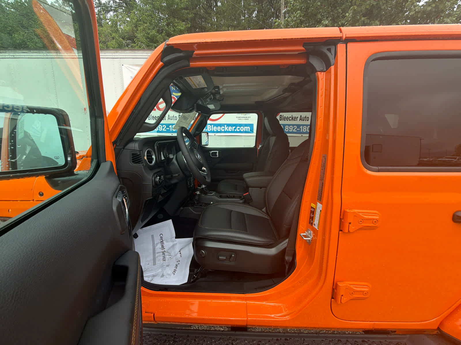 New 2026 Jeep Wrangler Unlimited Sahara AWD/4WD image 20