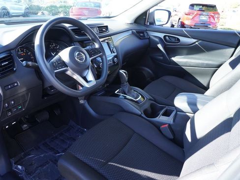 Certified 2020 Nissan Rogue Sport S image 16