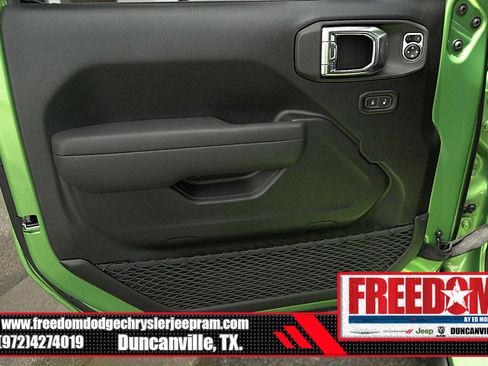 New 2025 Jeep Wrangler Rubicon image 41