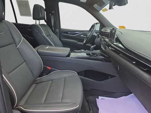 Certified 2024 Cadillac Escalade Sport w/ LPO, ONYX Package image 24