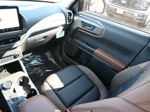 New 2025 Ford Bronco Sport Outer Banks image 74