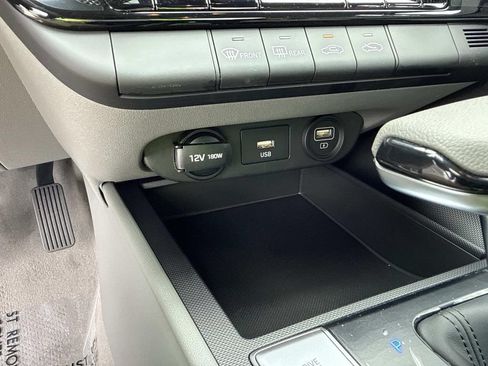 Used 2022 Hyundai Elantra SEL FWD image 30