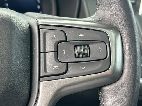 Used 2022 Chevrolet Tahoe Z71 w/ Z71 Off-Road Package AWD/4WD image 37