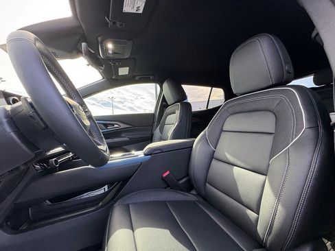 New 2026 Chevrolet Equinox EV LT image 13