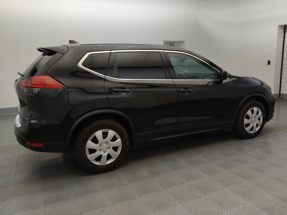 Used 2017 Nissan Rogue S FWD image 10