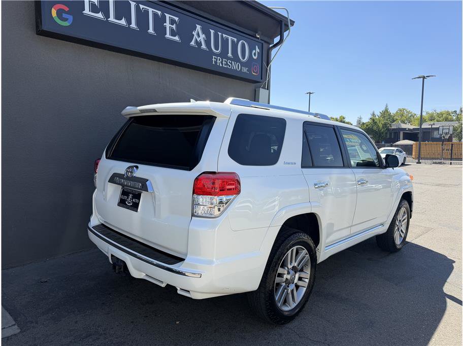 Used 2012 Toyota 4Runner Limited AWD/4WD image 4