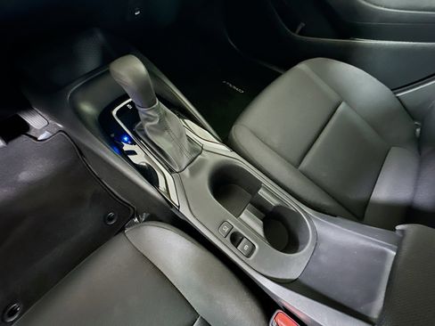 Used 2024 Toyota Corolla LE FWD image 21