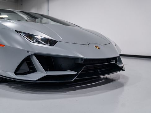 Used 2024 Lamborghini Huracan EVO AWD/4WD image 30