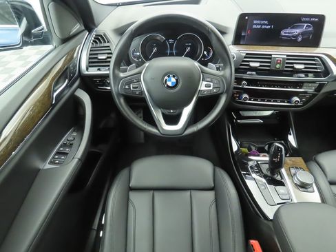 Used 2019 BMW X3 xDrive30i w/ Premium Package image 10
