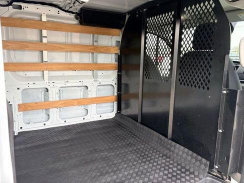 Used 2024 Ford Transit 250 Low Roof AWD w/ Exterior Upgrade Package image 10