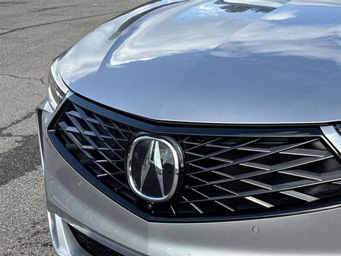 Certified 2025 Acura RDX SH-AWD w/ Advance Package image 10