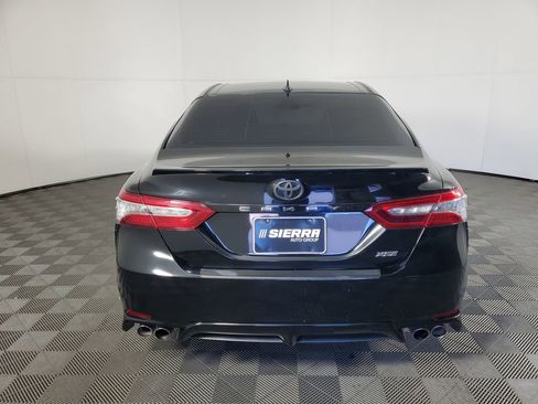 Used 2020 Toyota Camry XSE image 5
