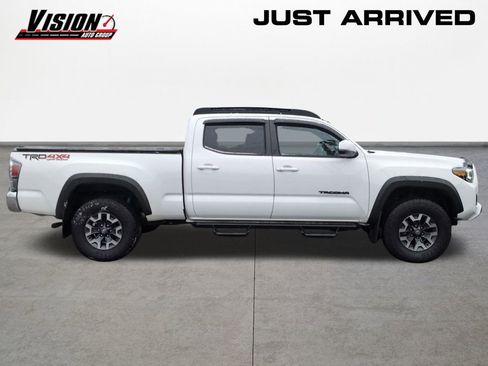 Used 2023 Toyota Tacoma TRD Off-Road image 4
