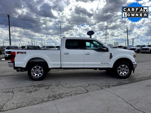 Used 2020 Ford F250 Lariat w/ Chrome Package image 6