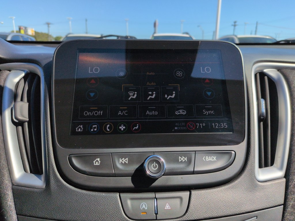 Used 2023 Chevrolet Malibu LT w/ Driver Confidence Package FWD image 19