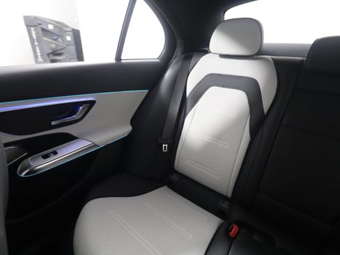 New 2026 Mercedes-Benz E 53 AMG e 4MATIC Sedan image 13