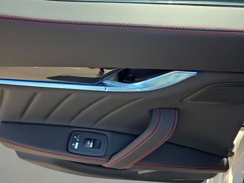 New 2024 Maserati Ghibli Modena Ultima Q4 image 29