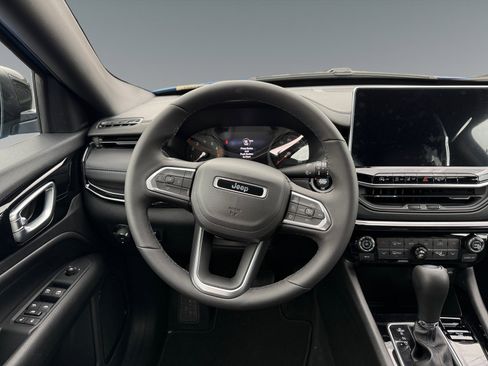 New 2026 Jeep Compass Limited image 12