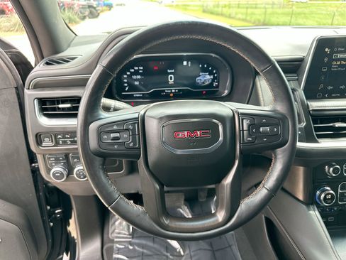 Used 2022 GMC Yukon AT4 AWD/4WD image 14