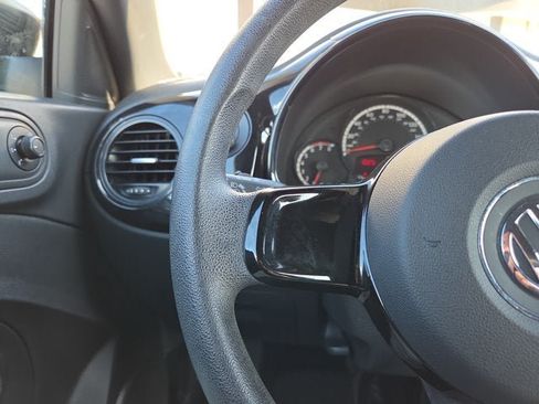 Used 2016 Volkswagen Beetle 1.8T FWD image 20