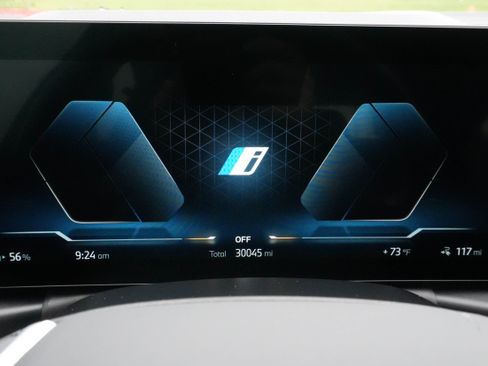 Used 2023 BMW i4 eDrive35 w/ Premium Package RWD image 15