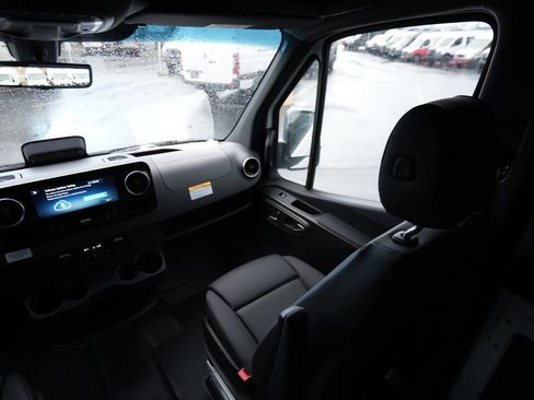 New 2026 Mercedes-Benz Sprinter 3500 image 17