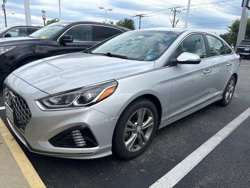 Used 2019 Hyundai Sonata SEL w/ Tech Package 02 FWD image 1