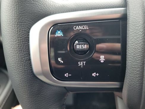 New 2026 Nissan Armada SL w/ Captain's Chari Seat Package AWD/4WD image 17