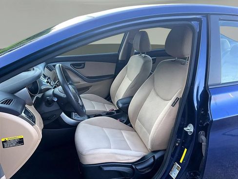 Used 2013 Hyundai Elantra GLS w/ Preferred Pkg FWD image 24