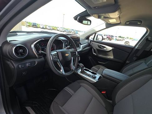 Used 2024 Chevrolet Blazer LT w/ Convenience Package FWD image 12
