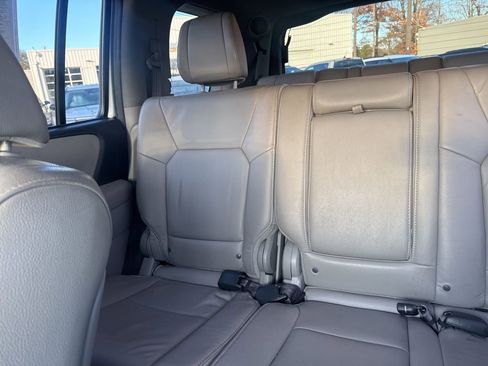 Used 2013 Honda Pilot Touring image 12