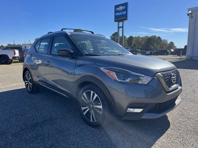 Used 2019 Nissan Kicks SR w/ SR Premium Package