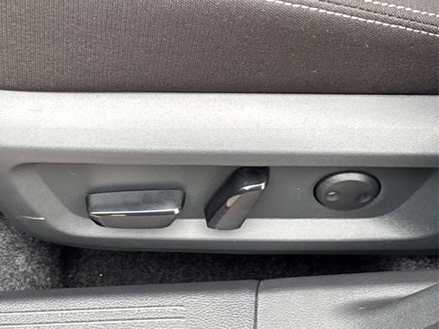 New 2026 Nissan Rogue SV image 37