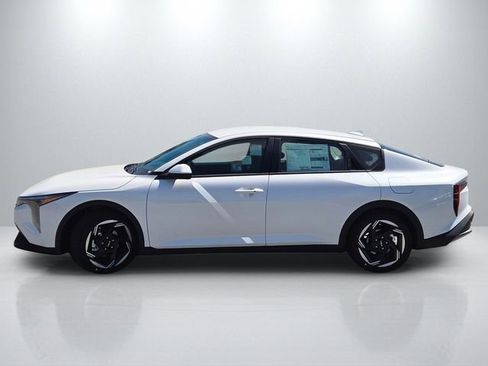 New 2026 Kia K4 EX image 7