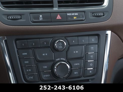 Used 2015 Buick Encore Leather FWD image 17