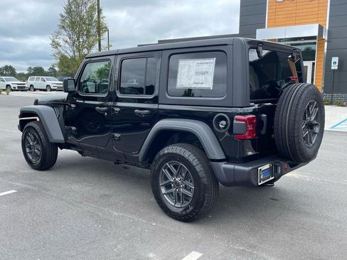 New 2025 Jeep Wrangler Sahara w/ Safety Group image 34