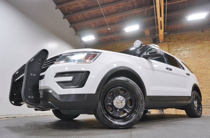 Used 2019 Ford Explorer 4WD Police Interceptor image 3
