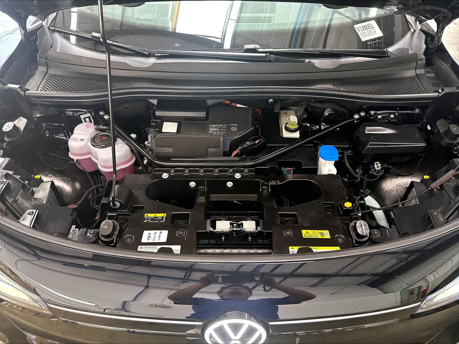 Used 2023 Volkswagen ID.4 Pro S AWD/4WD image 33
