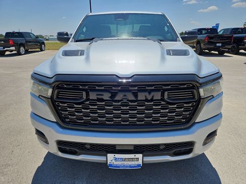 Used 2026 RAM 1500 Express AWD/4WD image 12