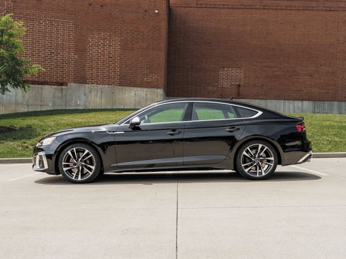 Used 2025 Audi S5 Premium Plus w/ Premium Plus Package AWD/4WD image 6