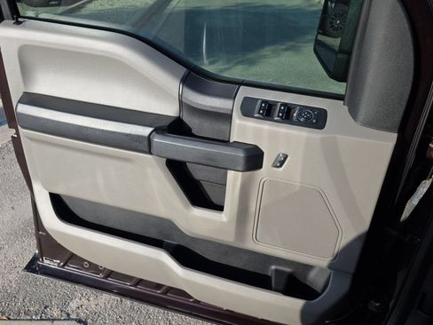 Used 2019 Ford F150 4x4 SuperCrew image 23