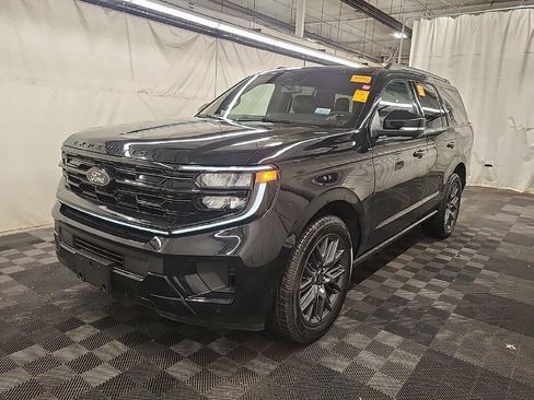 Used 2025 Ford Expedition Platinum w/ Stealth Performance Package AWD/4WD image 1