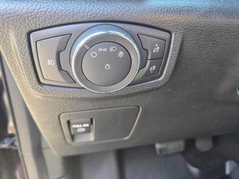 Used 2021 Ford Expedition XLT RWD image 12