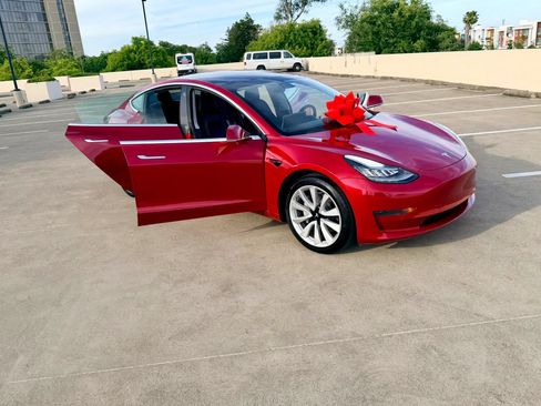 Used 2020 Tesla Model 3 Standard Range Plus RWD image 41