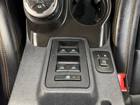 Used 2022 Ford Bronco Badlands image 26